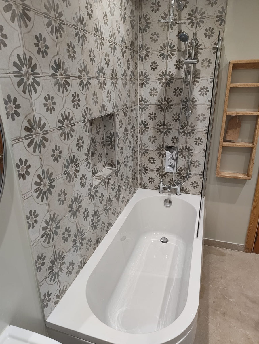 P-shaped bath with shower and timber shelves