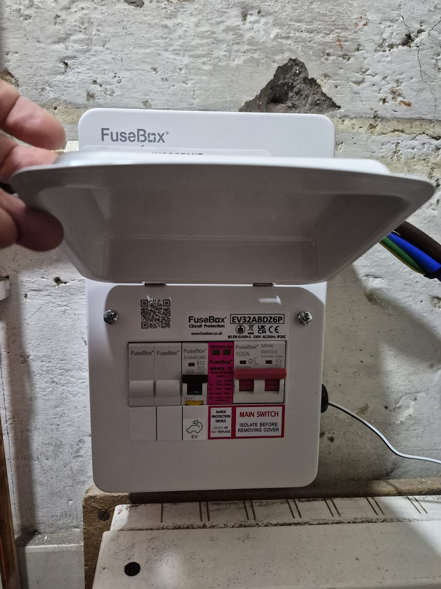 A dedicated protection unit for the charger circuit