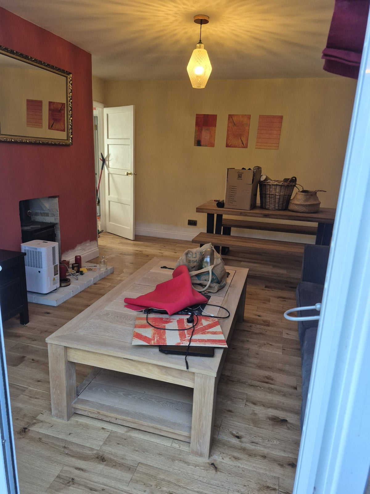 Laminate running the length of the lounge