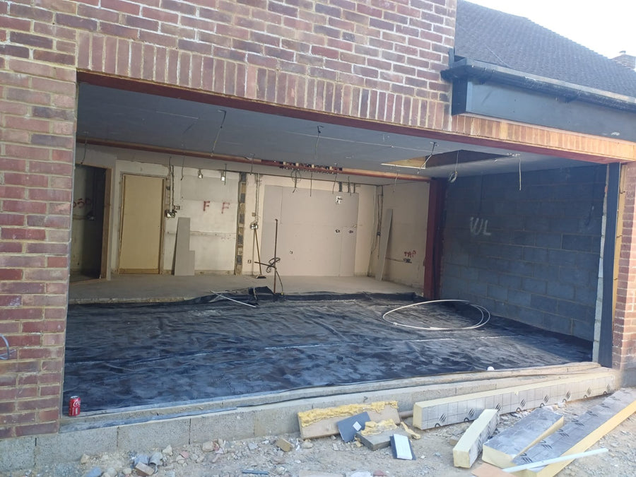 The rear opening with its new steel beam